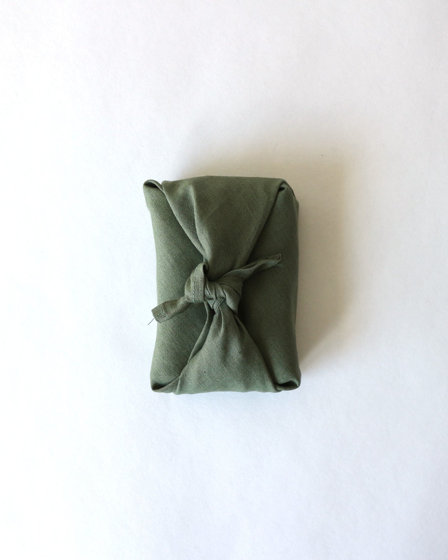 Furoshiki Tuch aus reinem Bio-Leinen in fünf Farben