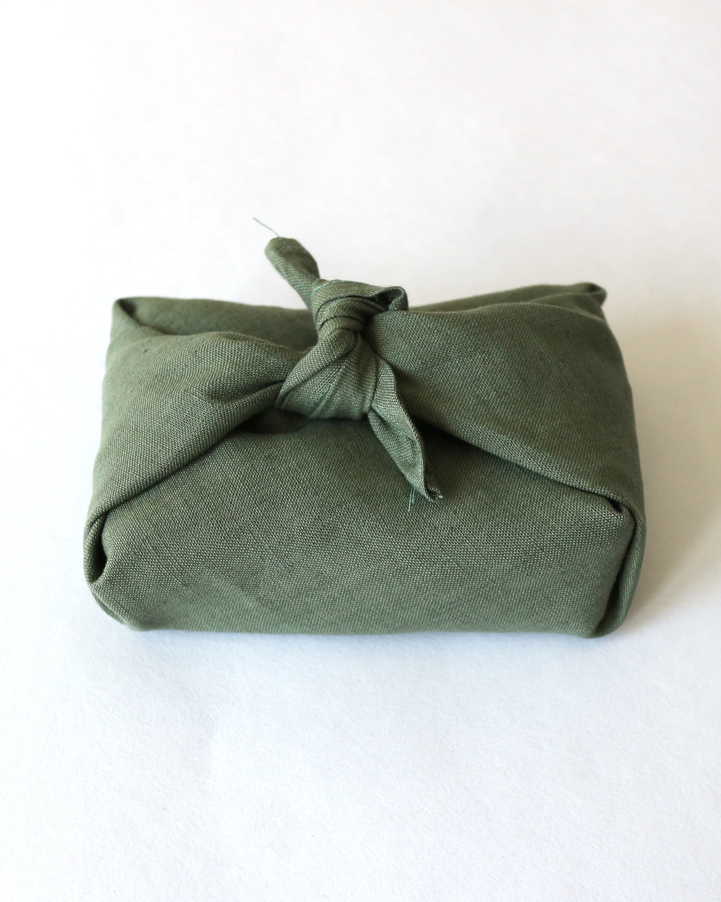 Furoshiki Tuch aus reinem Bio-Leinen in fünf Farben