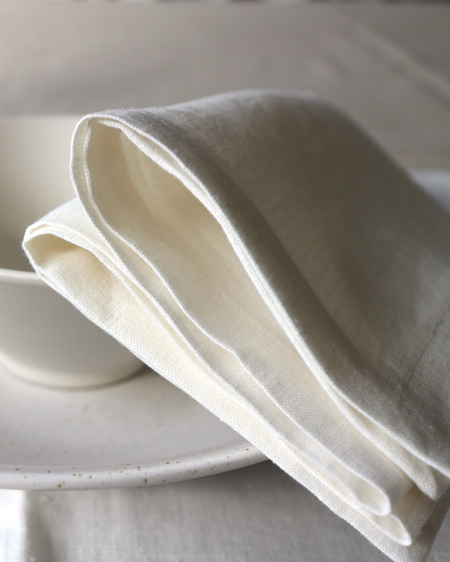 Leinenservietten im 2er Set aus reinem Bio-Leinen, Offwhite