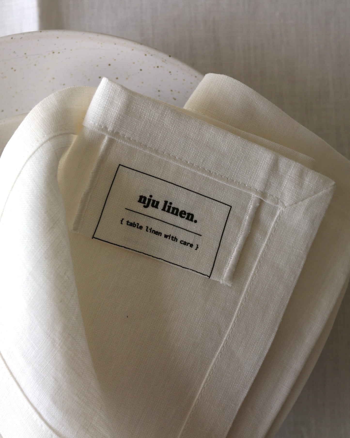 Leinenservietten im 2er Set aus reinem Bio-Leinen, Offwhite