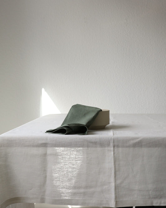 Leinenservietten im 2er Set aus reinem Bio-Leinen, Olivgrün