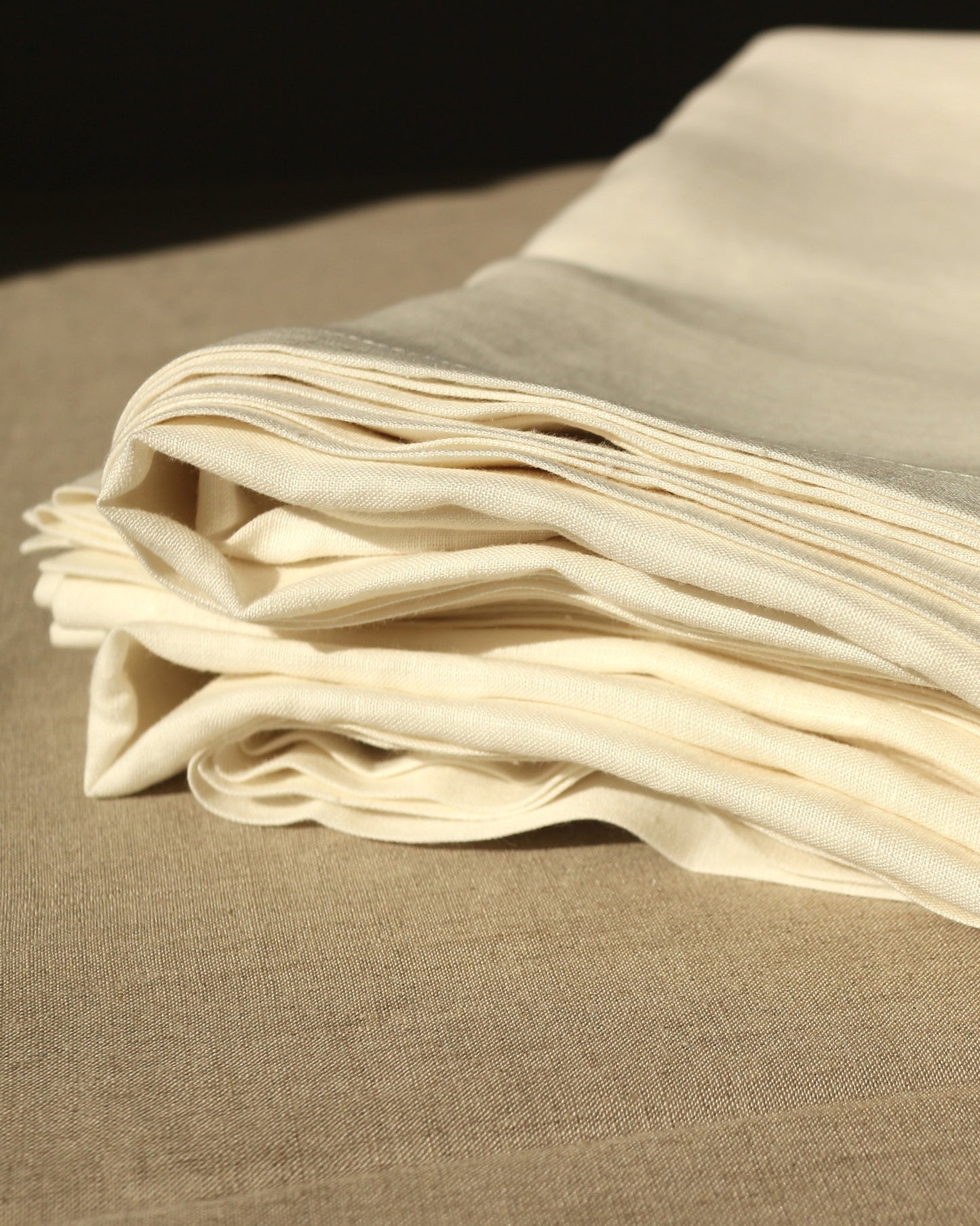 Leinentischdecke aus reinem Bio-Leinen, Offwhite