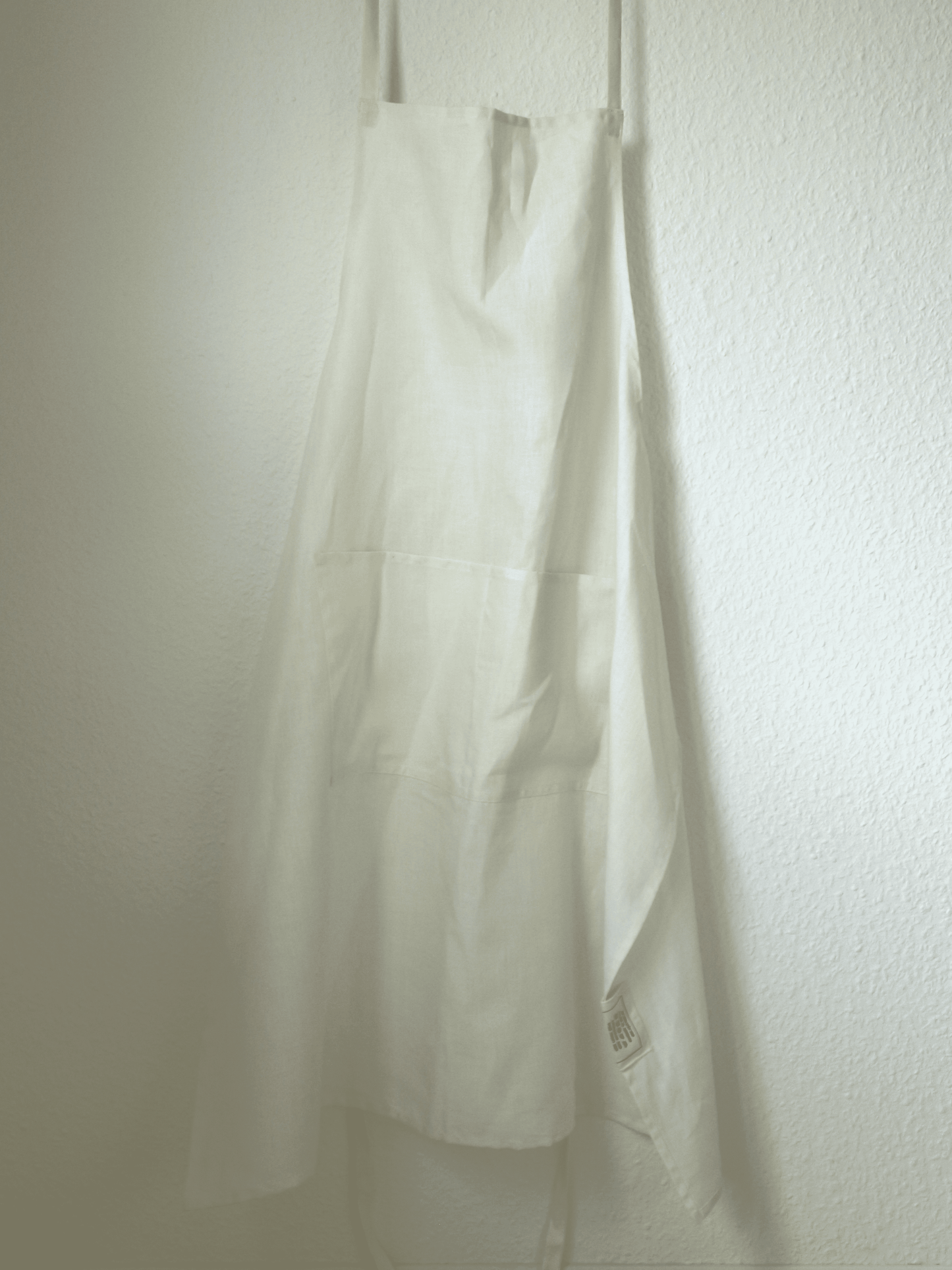Kochschürze aus reinem Bio-Leinen in Offwhite, unisex