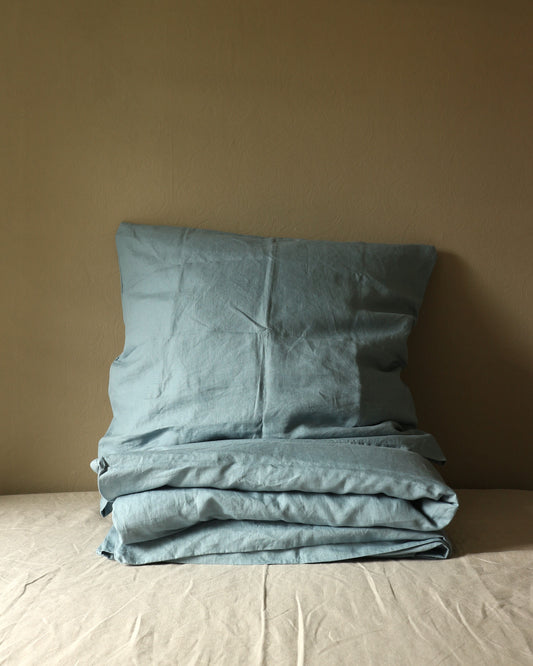 Bio-Leinenbettwäsche in Seeblau