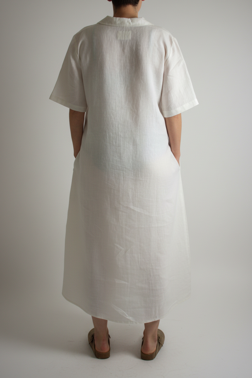 Leinenkleid mit Kragen in Naturweiß aus Bio-Leinen