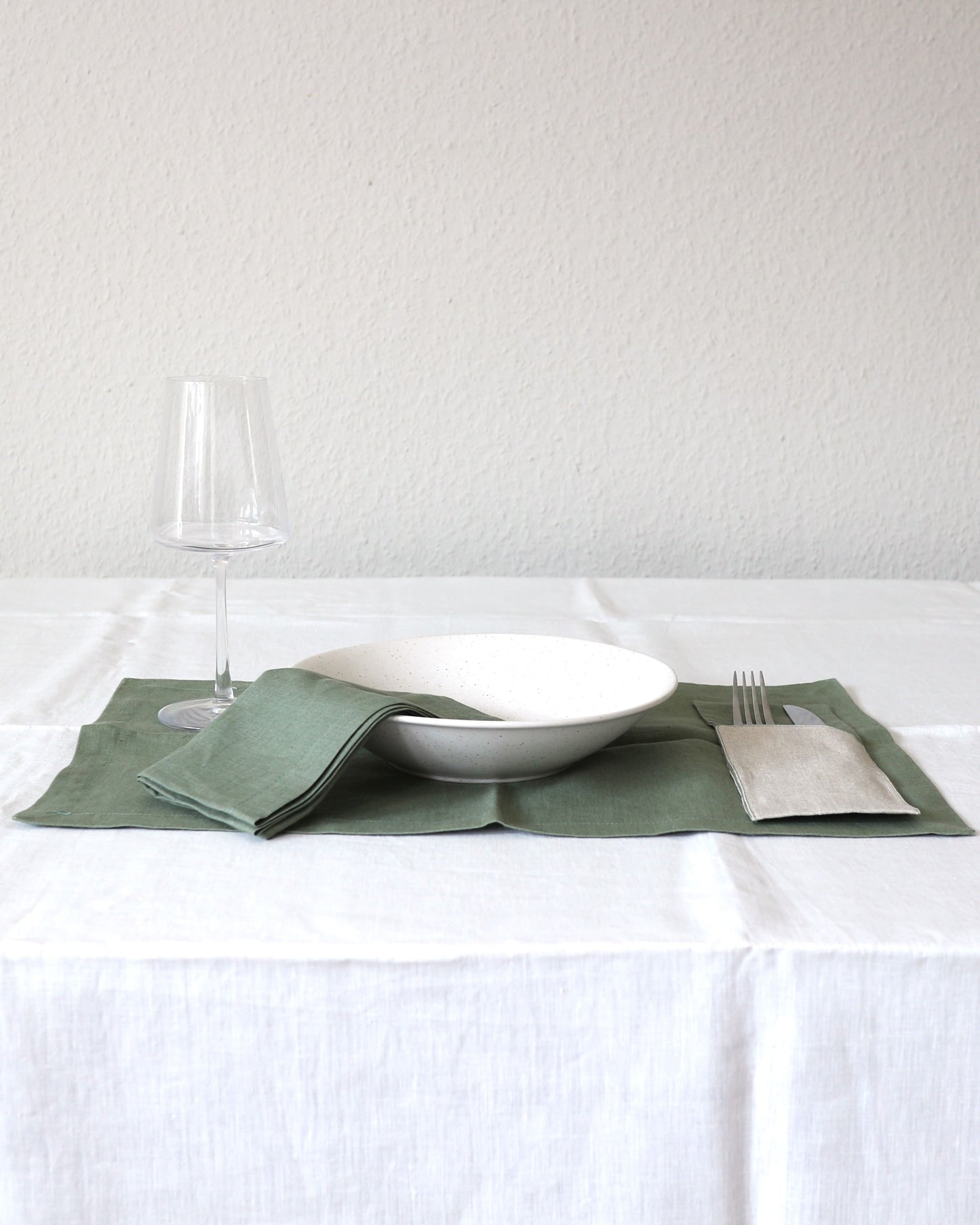 Bestecktaschen im 2er Set aus reinem Bio-Leinen, Flachs/Olivgrün