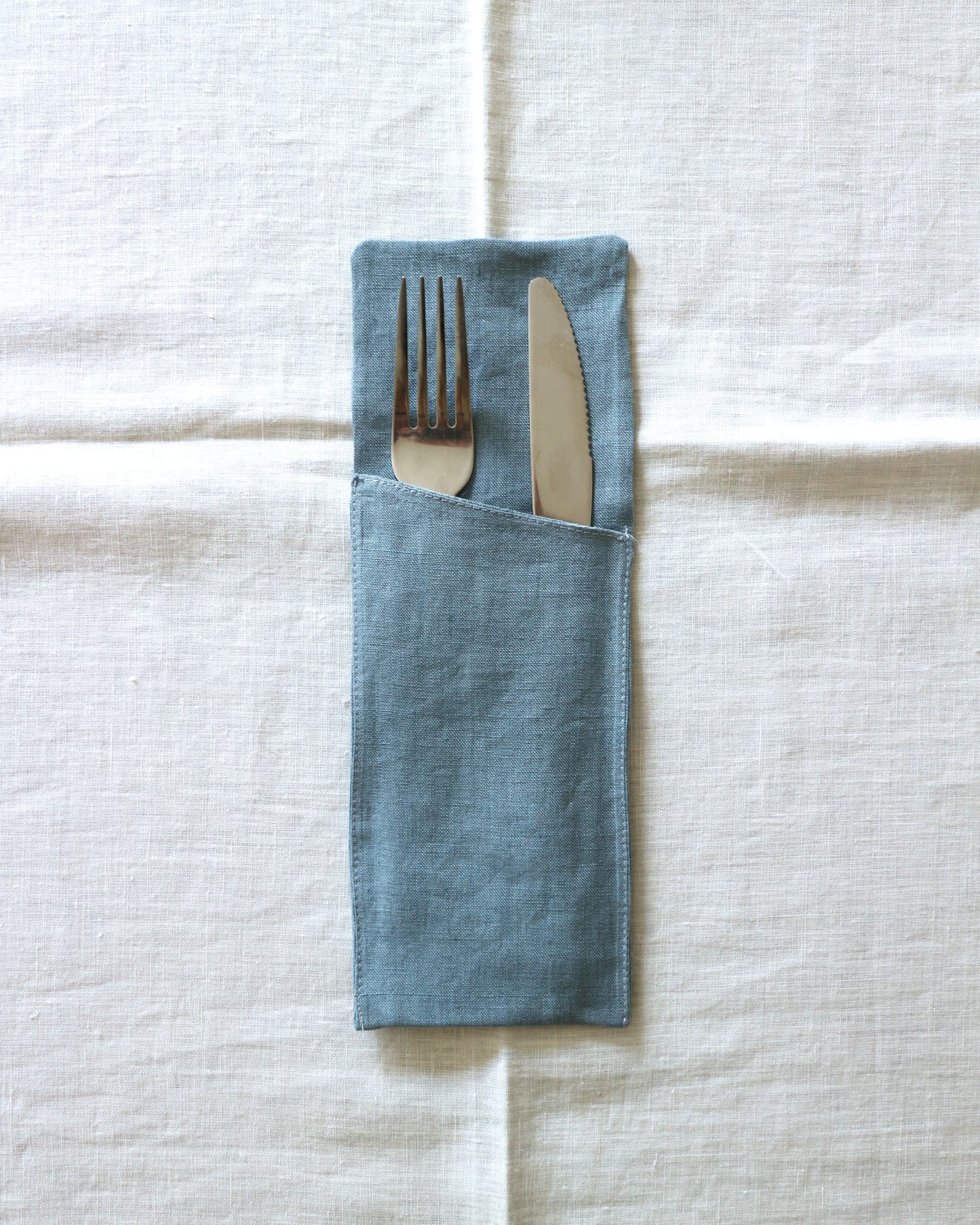 Bestecktaschen im 2er Set aus reinem Bio-Leinen, Seeblau