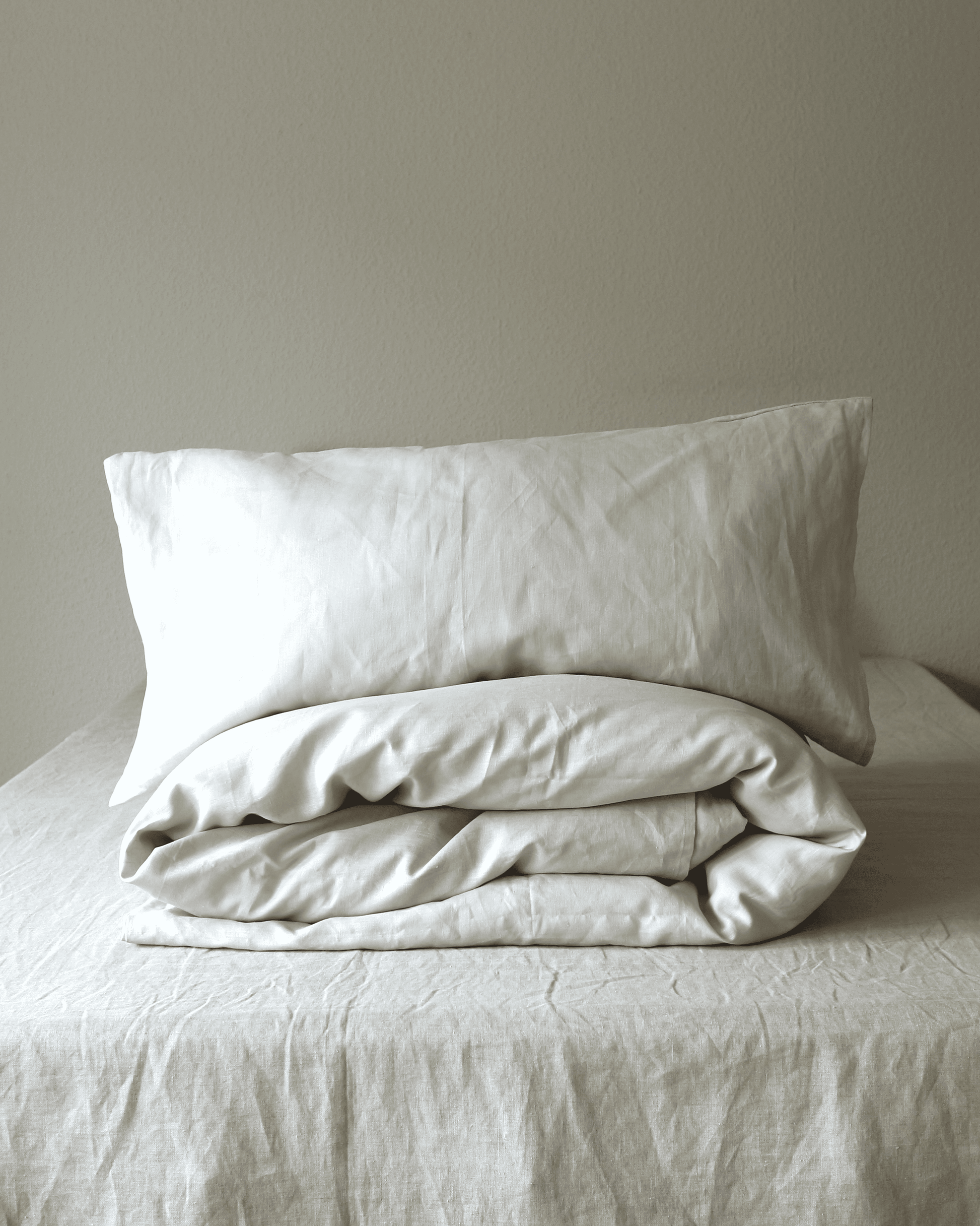 Bio-Leinenbettwäsche in Auster Hellgrau