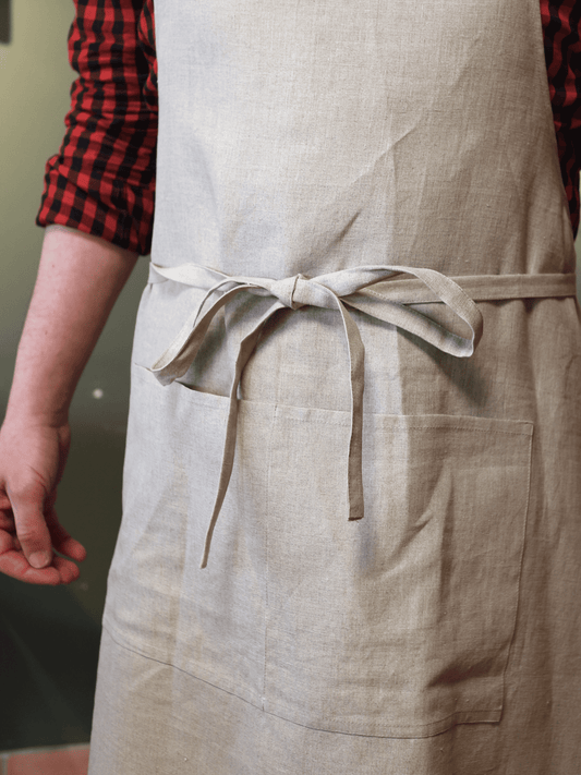 Kochschürze aus reinem Bio-Leinen in Flachs (undyed), unisex