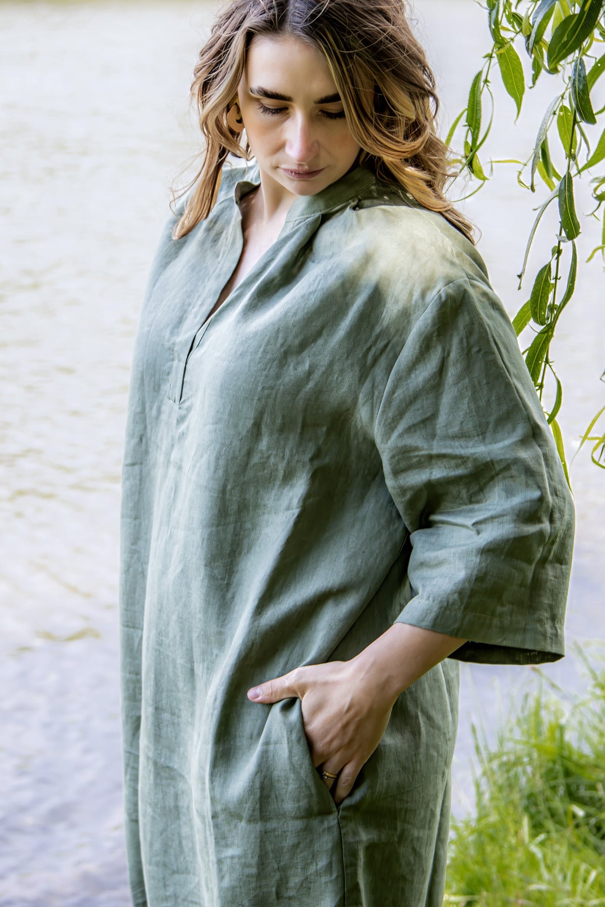 Leinenkleid in Olivgrün aus Bio-Leinen für Damen