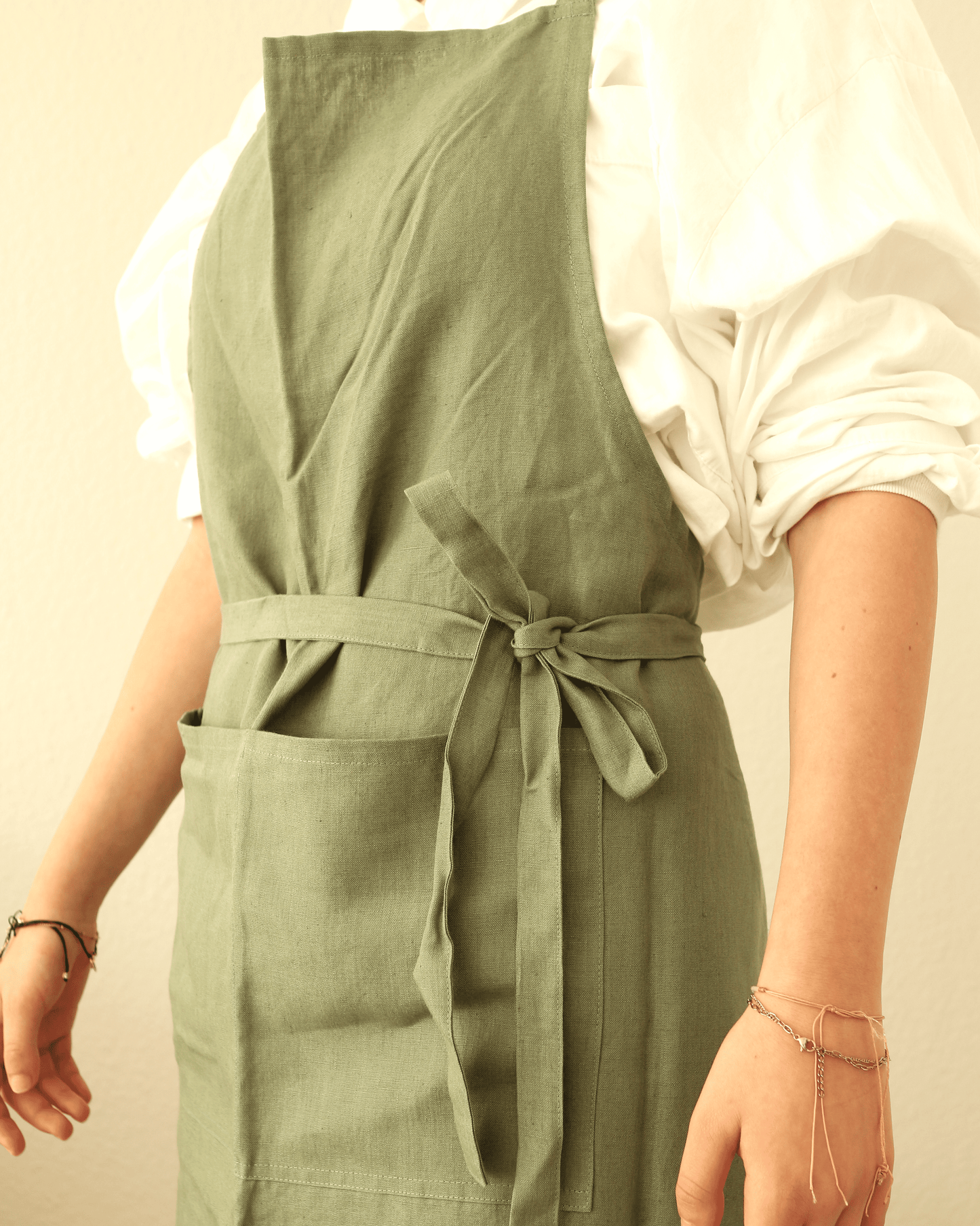 Leinenschürze aus reinem Bio-Leinen, Olivgrün