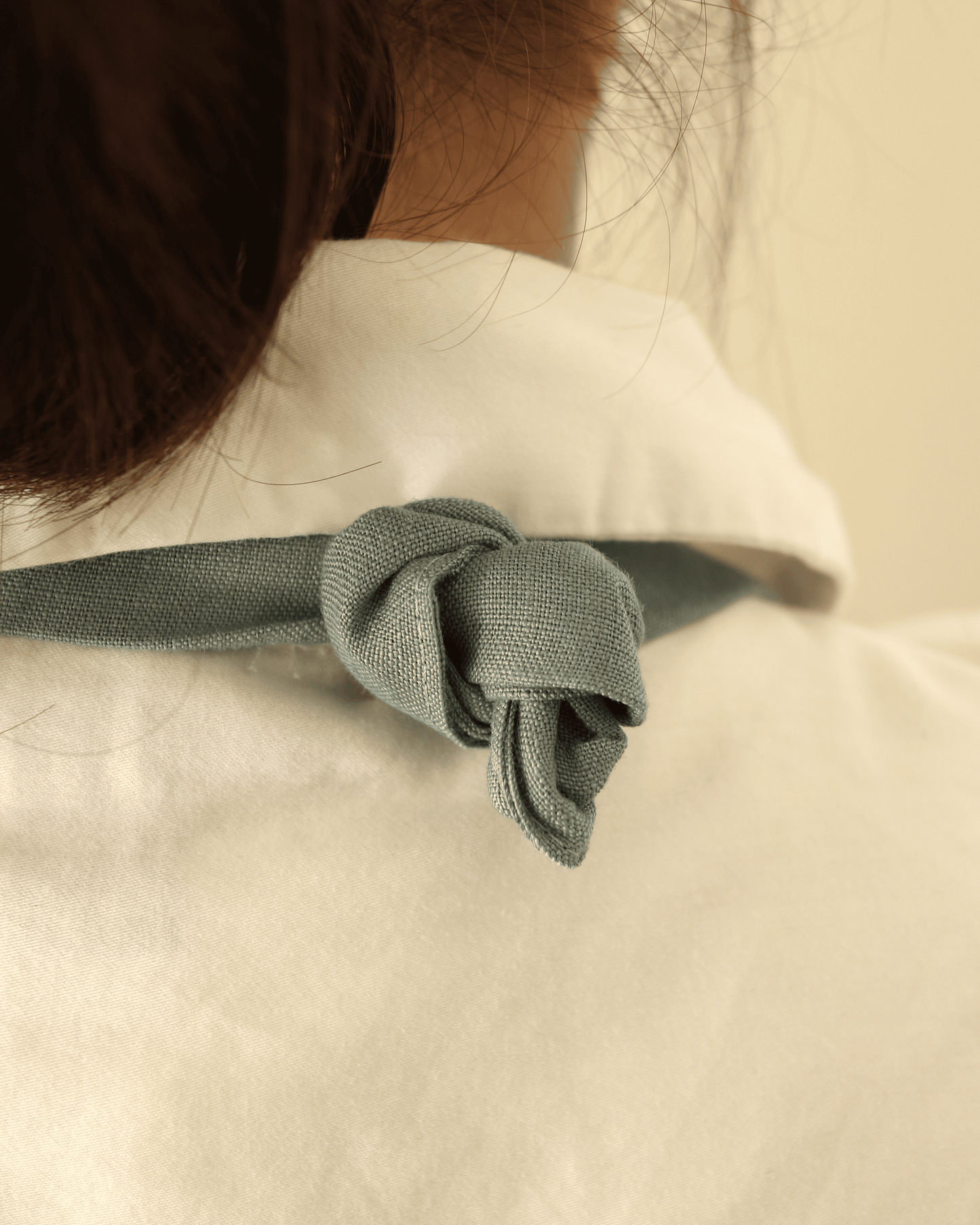 Leinenschürze aus reinem Bio-Leinen, Seeblau